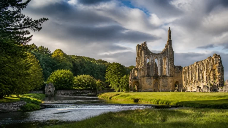 York to Durham: Train, Taxi or Private Transfer?